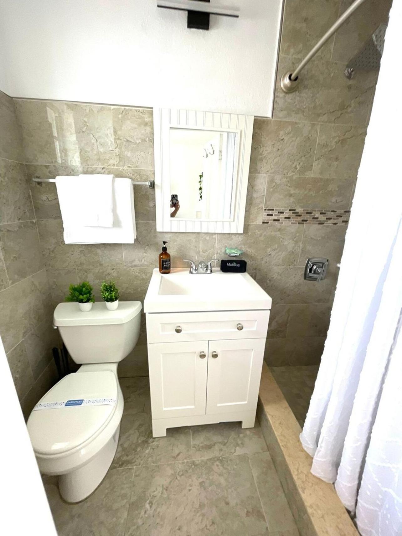 2Q Beds Studio Apt With Shared Pool 01 เคลียร์วอเตอร์ ภายนอก รูปภาพ